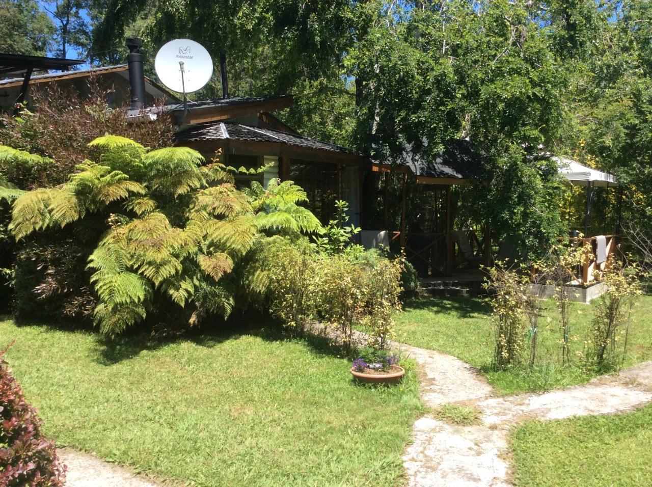 Complejo Cabanas Petalos Villarrica Exterior photo