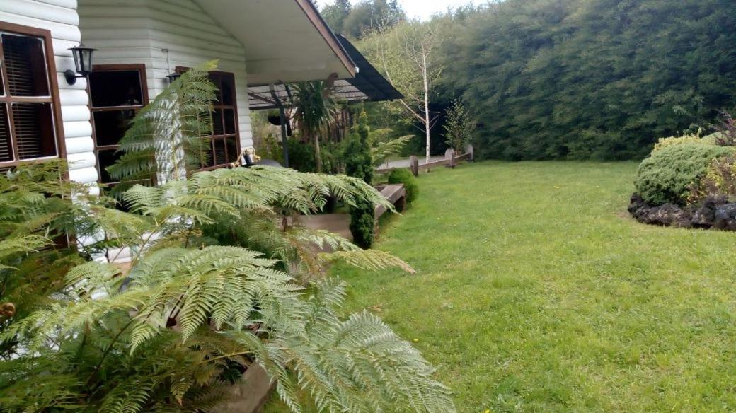 Complejo Cabanas Petalos Villarrica Exterior photo
